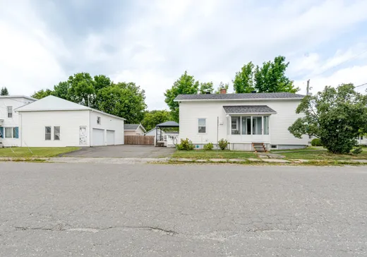 Maison à vendre - 238 7e Rue N., Thetford Mines, G6G 5C7