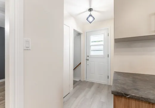 Maison à vendre - 650 Rue Jacques-Cartier, Amos, J0Y 1Z0
