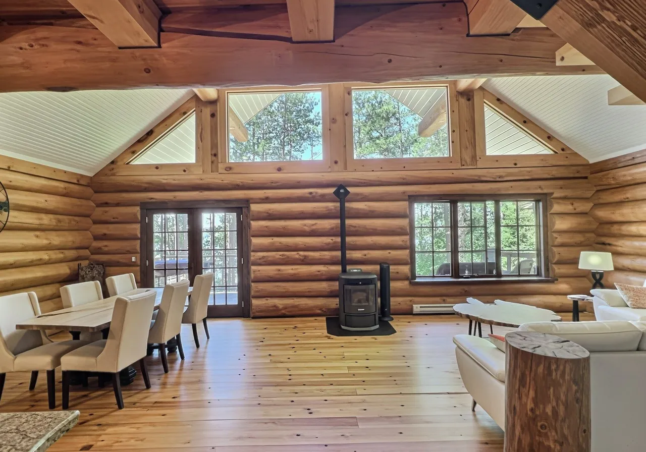 6267 Ch. Crescent Lodge — photo 3