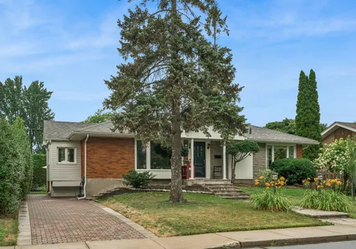 Maison à vendre - 42 Rue De Varennes N., Boucherville, J4B 4L6