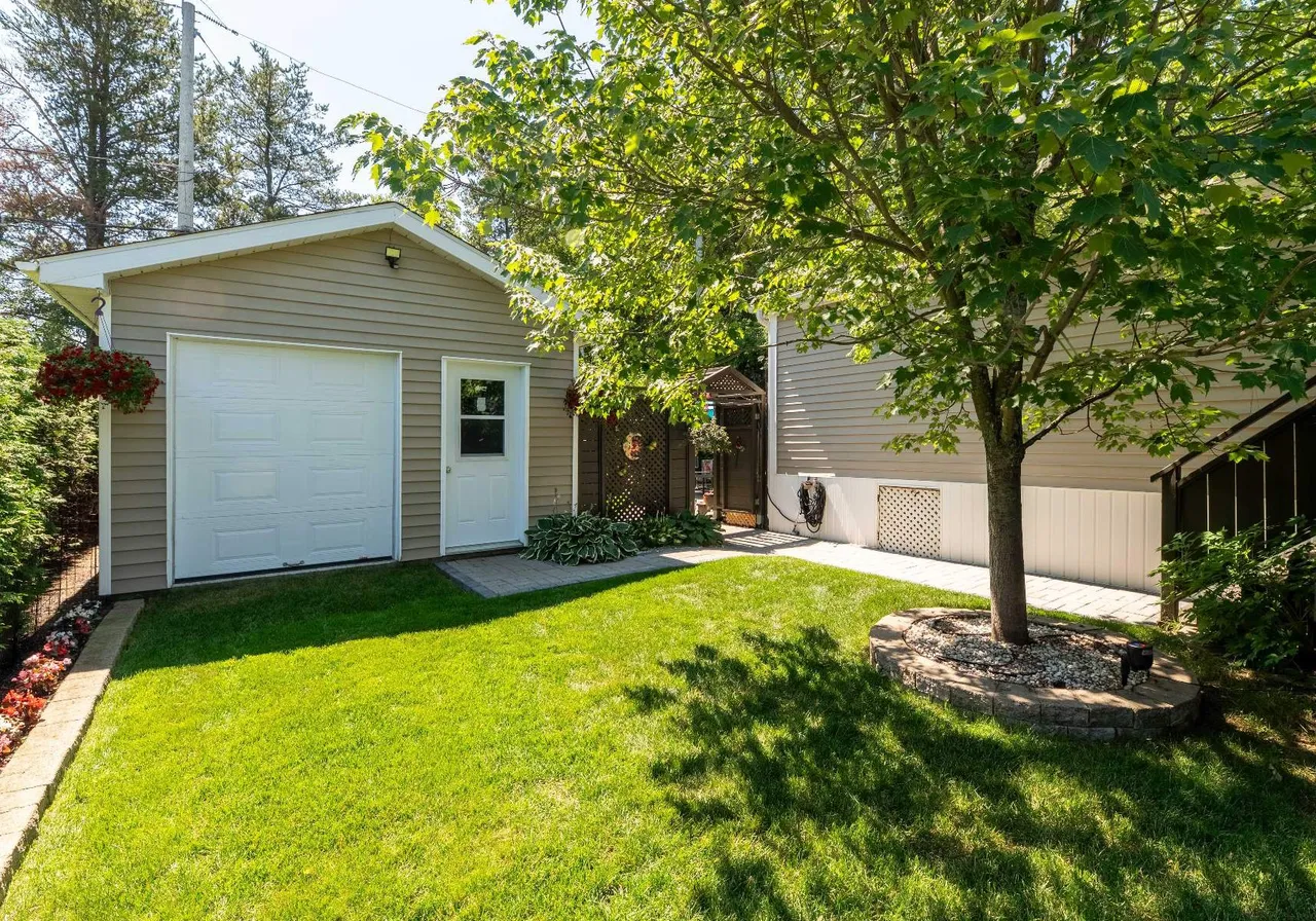 231 Rue du Cuivre — photo 3