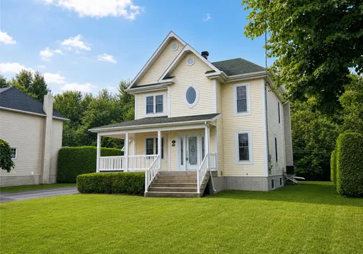 Maison à vendre - 15 Rue Simoneau, Kingsey Falls, J0A 1B0