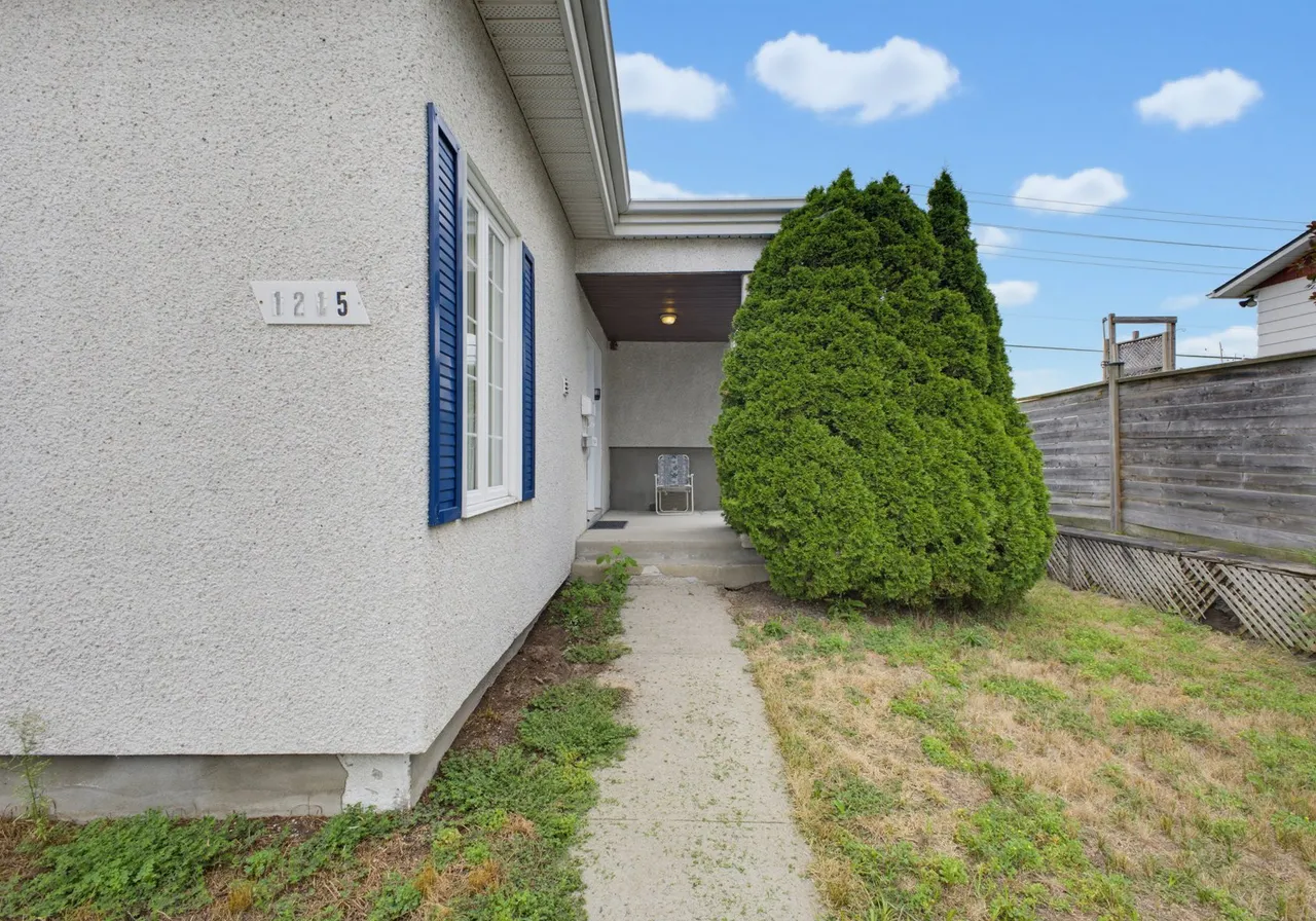 1215 Rue Sarrazin — photo 3