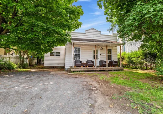 Maison à vendre - 770 17e Avenue, Saint-Jérôme, J7Z 3X7
