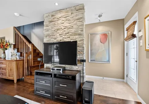 Maison à vendre - 4611 Boul. Dagenais O., Laval (Fabreville), H7R 1L7