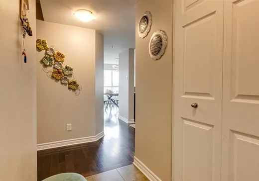 Condo for sale - 385 Boul. Deguire, App. 701, Montreal (Saint-Laurent), H4N 0A7