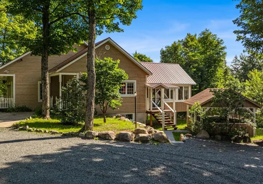 House for sale - 93Z-93AZ Rue du Joli-Bois, Sainte-Marguerite-du-Lac-Masson, J0T 1L0