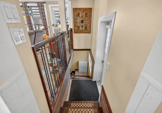 House for sale - 100 Av. Alexis-Cayer, Saint-Raymond, G3L 3P1