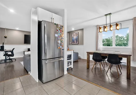 Condo for sale - 230 Rue St-Henri, App. 406, La Prairie, J5R 5C8