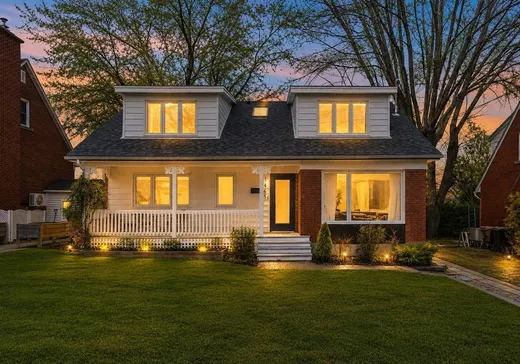 Maison à étages à vendre - 1465 Rue du Vermont, Sherbrooke, J1J1G4