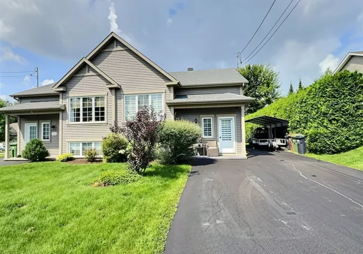 Bungalow à vendre - 2717 Rue du Taurus, Sherbrooke, J1E0E9