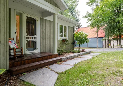 Maison à vendre - 660 Route 263, St-Romain, G0Y 1L0