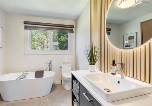 Maison à vendre - 370 Rue Bowen, Magog, J1X 1C6