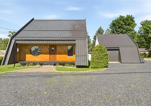 House for sale - 217 Rue Notre-Dame, Tring-Jonction, G0N 1X0