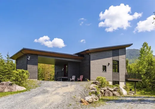 Maison à vendre - 1 Rue Alice, Weedon, J0B 3J0