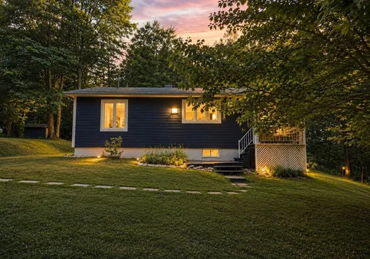 Bungalow à vendre - 420Z Rue Fréchette, Weedon, J0A1J0
