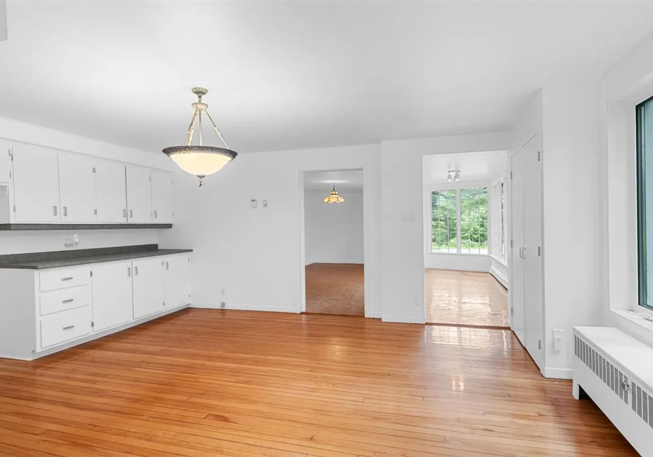 8018 Ch. de St-Élie — photo 3
