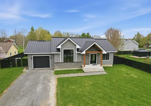 Bungalow à vendre - 1528 6e Avenue, Ormstown, J0S1K0
