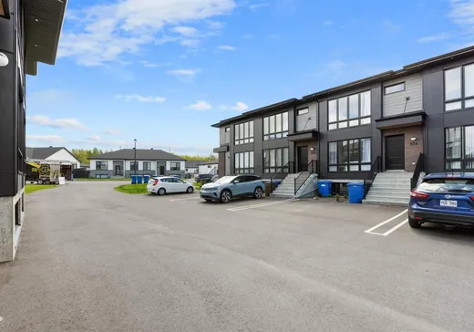 Maison à vendre - 304 Rue Laliberté, St-Lambert-De-Lauzon, G0S 2W0