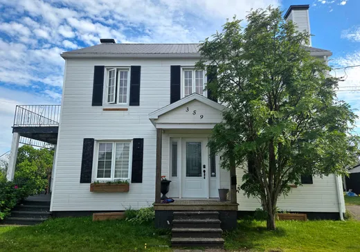 House for sale - 359 Rue Paradis, Matane, G4W 2A1