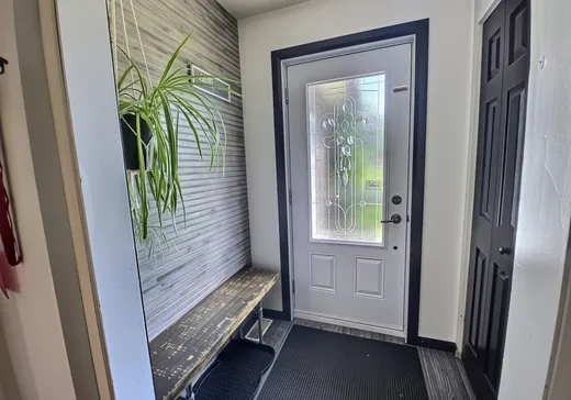 Maison à vendre - 156 Av. Gaétan-Archambault, Matapedia, G5J 2K4