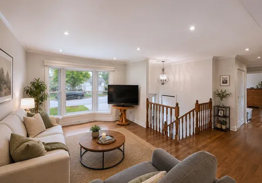 Maison à vendre - 128 Rue Léonard, Châteauguay, J6K 1N8