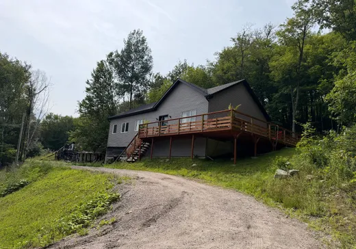 Maison à vendre - 3621 Ch. Bellevue, Mont-Laurier, J9L 3G4
