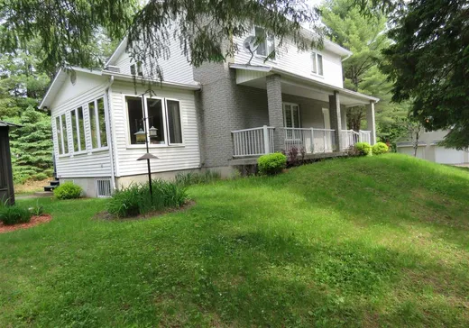 Maison à étages à vendre - 57 Rue Longpré, St-Jean-De-Matha, J0K2S0
