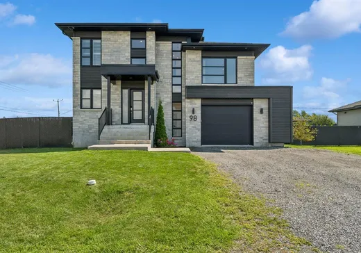 House for sale - 98 Cer. des Récolteurs, Coteau-du-Lac, J7X 0A6