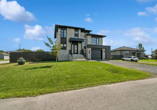 House for sale - 98 Cer. des Récolteurs, Coteau-du-Lac, J7X 0A6