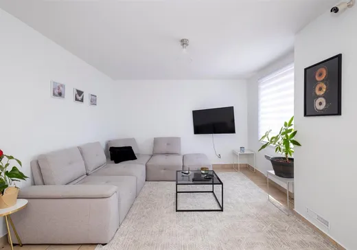 Maison à vendre - 11285 Av. Garon, Montréal (Nord), H1H 3T5