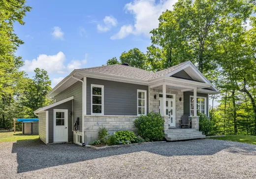 Maison à vendre - 740 Route de St-Achillée, Château-Richer, G0A 1N0