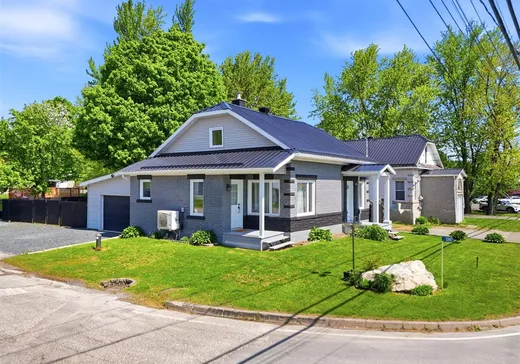 Maison à étages à vendre - 1397 Route 116, Danville, J0A1A0