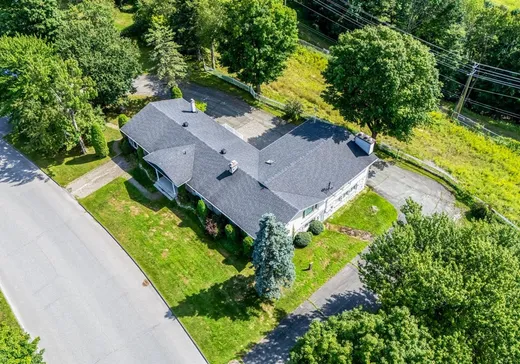 Maison à vendre - 1125 Rue du Baron, Fleurimont, J1E 1C9
