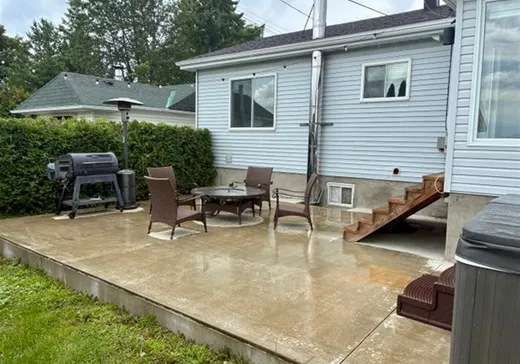 House for sale - 1660 Rue Notre-Dame, Papineauville, J0V 1L0