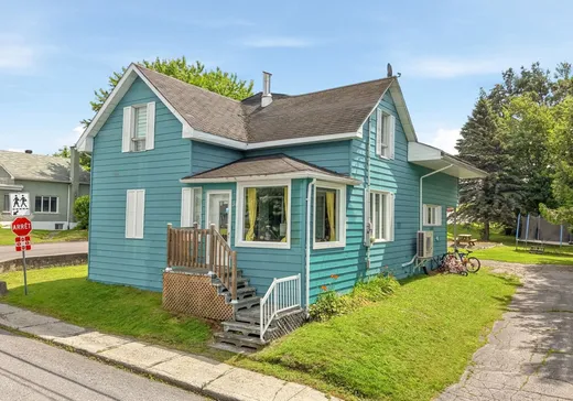 House for sale - 30 10e Rue E., Saint-Martin, G0M 1B0