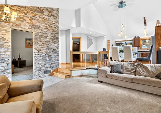 Maison à vendre - 300 Rue Ami-Soleil, Lavaltrie, J5T 2K6