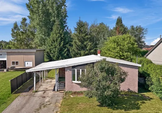Maison à étages à vendre - 890 47e Avenue, Saint-Jérôme, J7Z7L8