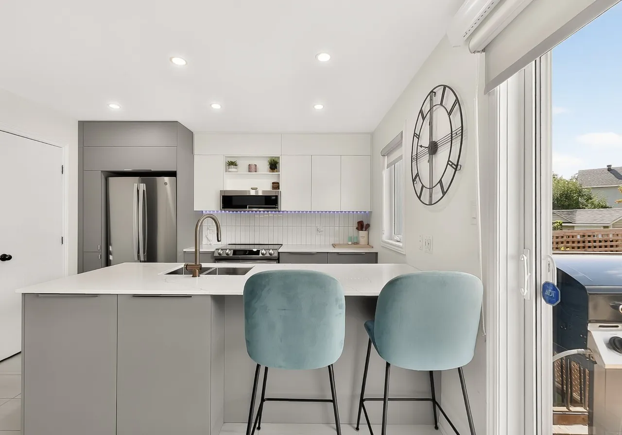 806 Av. de l'Étang — photo 2