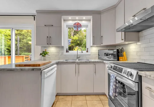 Maison à vendre - 13 Rue Cardinal, Buckingham, J8L 3W4