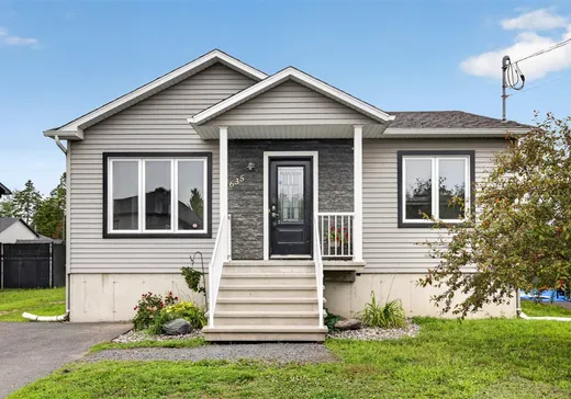 House for sale - 635 Rue du Chenin, Drummondville, J2B 0Y3