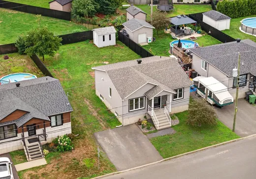 House for sale - 635 Rue du Chenin, Drummondville, J2B 0Y3