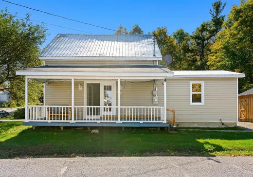 House for sale - 346 Rue Stewart, Bryson, J0X 1H0
