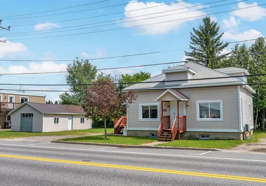 House for sale - 726 Rue l'Annonciation S., Rivière-Rouge, J0T 1T0