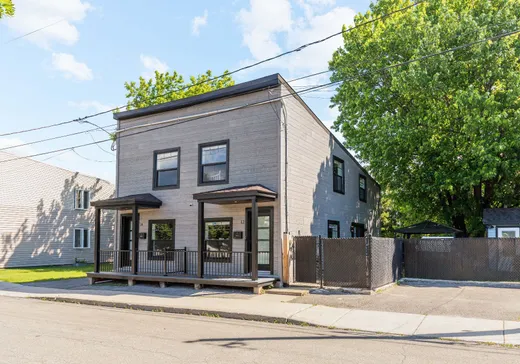 Maison à étages à vendre - 12Z-14Z Rue St-Denis, Salaberry-de-Valleyfield, J6S3V9