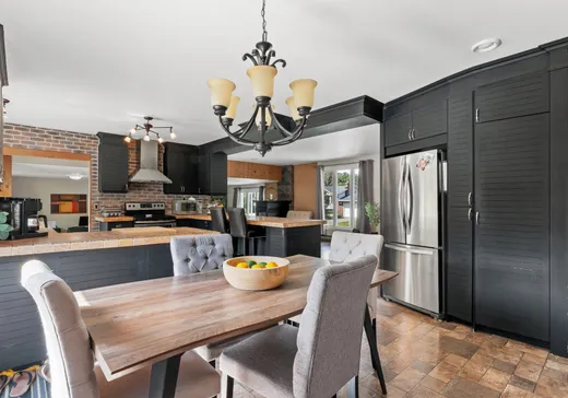 Maison à vendre - 391 Rue Ostiguy, Lavaltrie, J5T 2N2