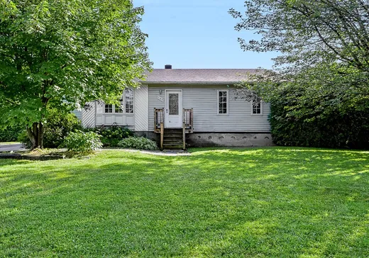 Maison à étages à vendre - 165 Rue Moreau, St-Marc-sur-Richelieu, J0L2E0