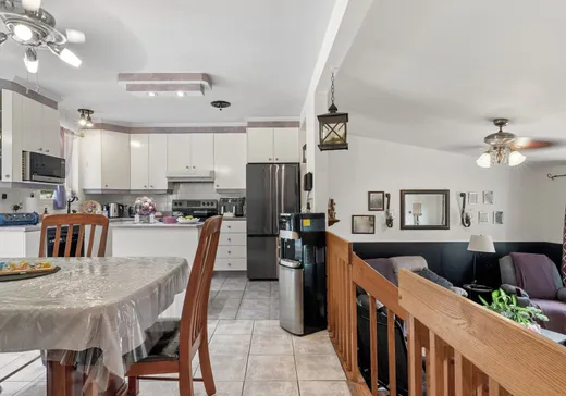 House for sale - 154 Av. des Pins, Lavaltrie, J5T 1S8