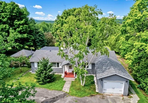 Bungalow for sale - 114 Ch. Bellevue, Eastman, J0E1P0