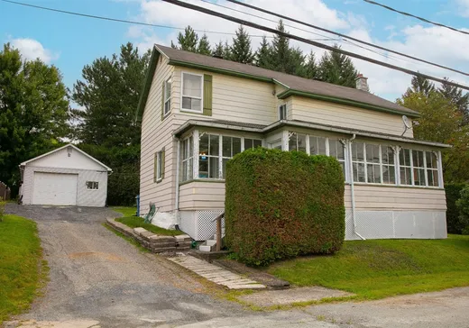 1 1/2 Storey for sale - 148 Rue St-Hilaire, East Angus, J0B1R0
